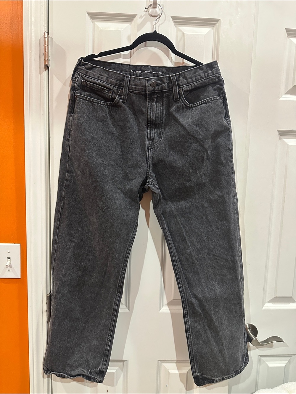 NWOT Old Navy Men's Charcoal Relaxed Straight Jeans size 33X30 - Picture 4 of 10